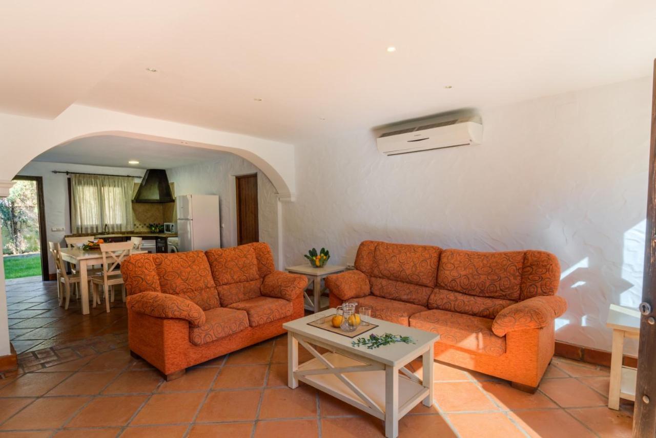 Holiday home Hacienda Roche Viejo