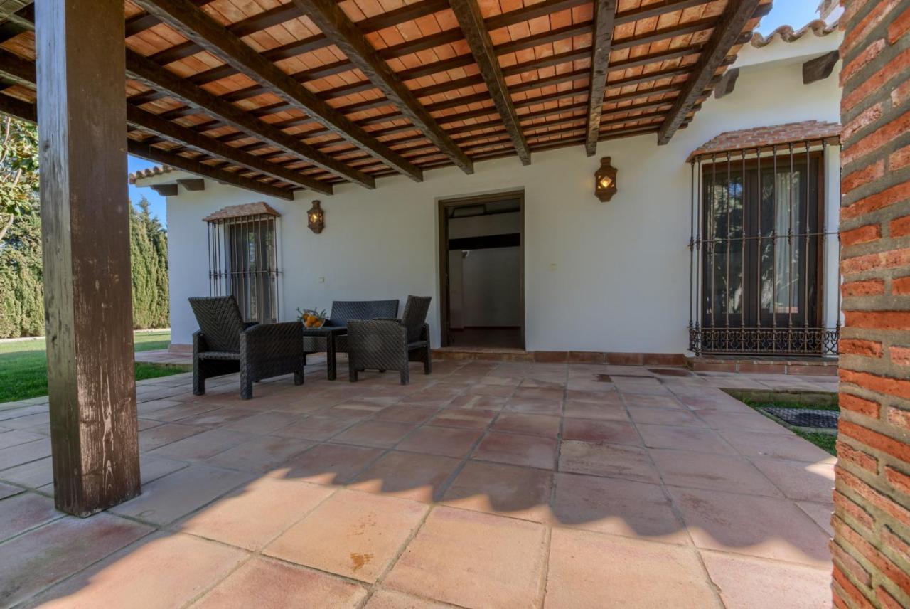 Holiday home Hacienda Roche Viejo